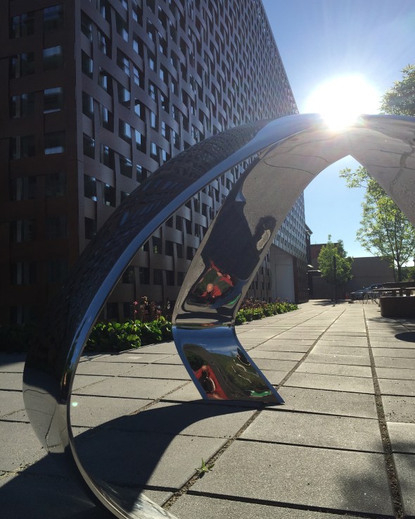A sculpture greets RTR riders at the Aspen Art Museum.
